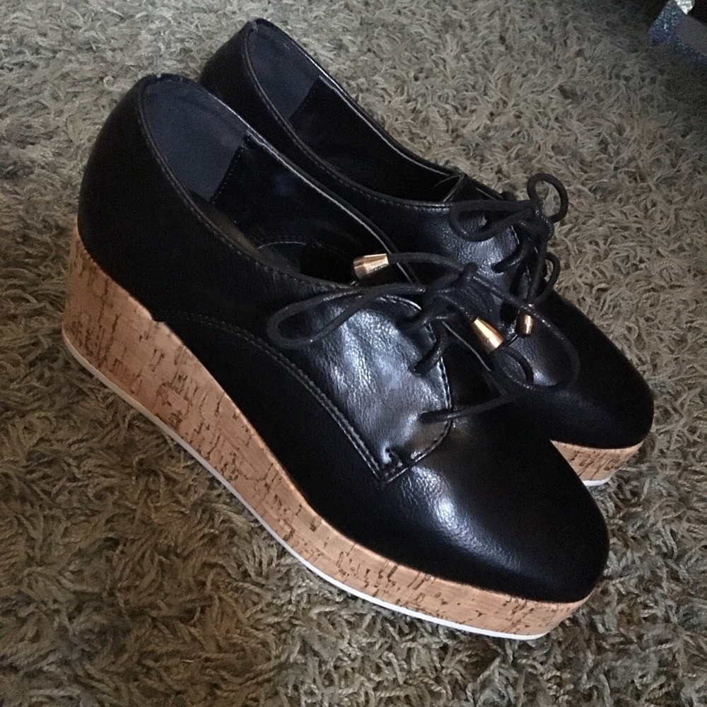 F21 platform shoes
